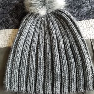 American eagle gray snow hat